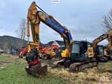2019 Kato HD823 Crawler Excavator