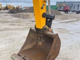 2010 JCB JS220LC Crawler Excavator