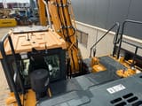 2019 Hyundai HX220L Crawler Excavator