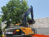 Hyundai R225LC-9 Crawler Excavator