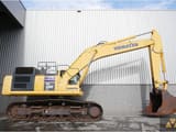 2017 Komatsu PC490LC-11 Crawler Excavator