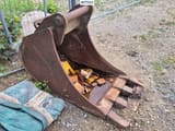 2005 New Holland E215 Crawler Excavator