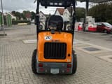 New Giant G2500 HD Mini Excavator