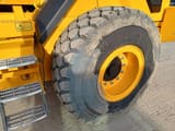 2022 JCB 427HT Wheel Excavator