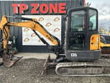 2016 Bobcat E35 Mini Excavator