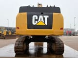 2019 Caterpillar 352F Crawler Excavator