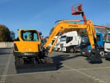 2013 Hyundai R80CR-9 Crawler Excavator