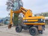 2011 JCB JS160W Material Handler