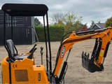 2025 Vicsec VC15 Mini Excavator