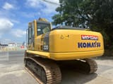 2016 Komatsu PC220-8 Crawler Excavator
