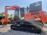 Escavadora de rastos Hitachi ZX200-3G de 2023