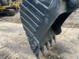 2018 Hyundai R220LC-9S Crawler Excavator