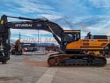 2020 Hyundai 520 Crawler Excavator