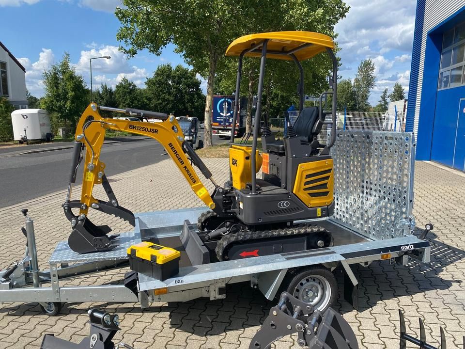 Berger Kraus BK1250JSR mini excavator side view