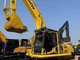 2024 Komatsu PC220-8 Crawler Excavator