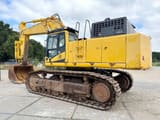 2017 Komatsu PC700LC-11 Crawler Excavator