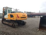 Liebherr 922 Crawler Excavator
