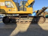 2018 Caterpillar 320-07B Crawler Excavator