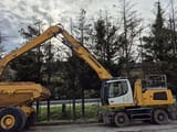 2018 Liebherr LH30 M Material Handler