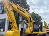 2022 Komatsu PC200-8 Crawler Excavator