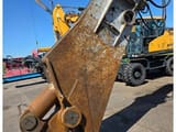 2005 Liebherr R924B HD S L Crawler Excavator