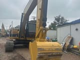 Escavadora de Rastos Caterpillar 320D2L