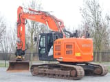 Hitachi ZX225 US LC-6 | Rototilt | Bucket | GOOD Condition (2018)