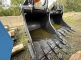 2025 Develon 800LC-7 Crawler Excavator