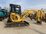 2016 Komatsu PC35MR-2 Crawler Excavator