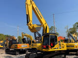 2022 Komatsu PC240-8 Crawler Excavator