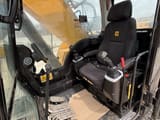 2015 JCB JS220LC Crawler Excavator