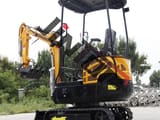 2025 HOT JT15 mini excavator, side view