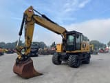 2020 Caterpillar M320F Wheel Excavator