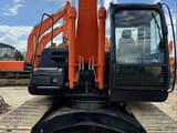 Hitachi ZX200-5G Crawler Excavator