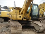 2016 Caterpillar 320CL crawler excavator, side view