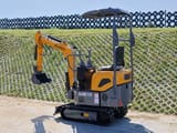 2025 APS KME10 Mini Excavator