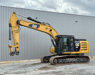 2019 Caterpillar 326FL Crawler Excavator