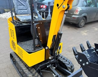 2025 JPC KV12 Mini Excavator