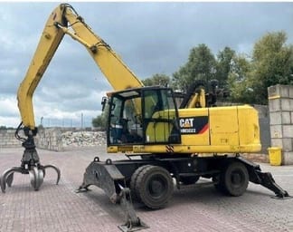 2015 Caterpillar 302.2 Material Handler