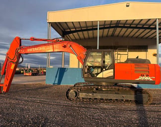 2017 Hitachi ZX250LCN-6 Crawler Excavator