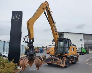 2018 Caterpillar MH3024 Material Handler