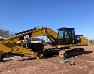 2019 Caterpillar 325D Crawler Excavator