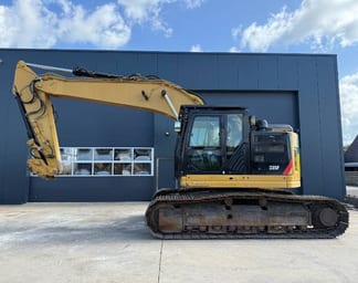 2017 Caterpillar 335FLCR Crawler Excavator