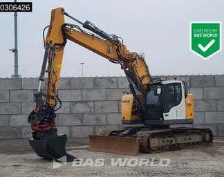 Liebherr R926 Compact Tiltrotator (2016)