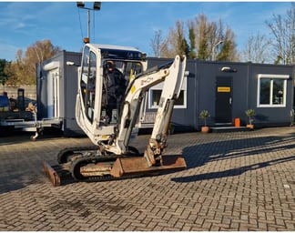 2011 Wacker Neuson 2404RD Mini Excavator