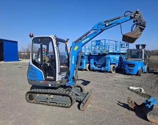 2021 Wacker Neuson ET24 Mini Excavator