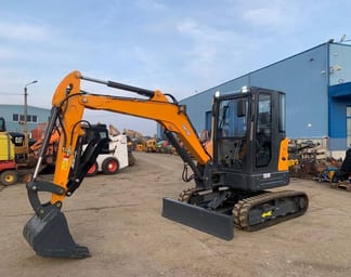 2025 Captok 40 Mini Excavator