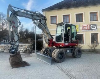 2017 Takeuchi TB295W Wheel Excavator