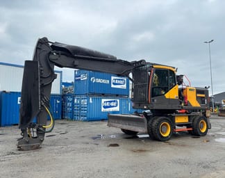 2021 Volvo EW220E TUNNEL Wheel Excavator