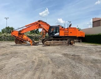 2018 Hitachi ZX690 Crawler Excavator